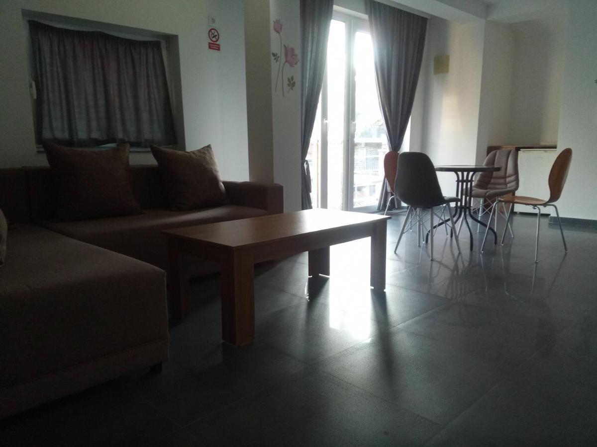 Yard House Trpejca Ohrid Exterior foto