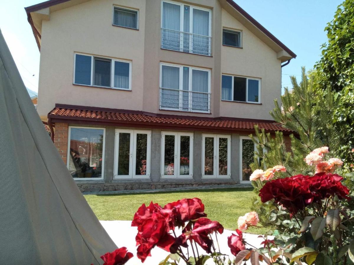 Yard House Trpejca Ohrid Exterior foto
